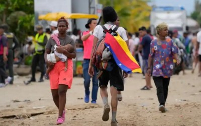Colombia legalizará hasta 540.000 venezolanos